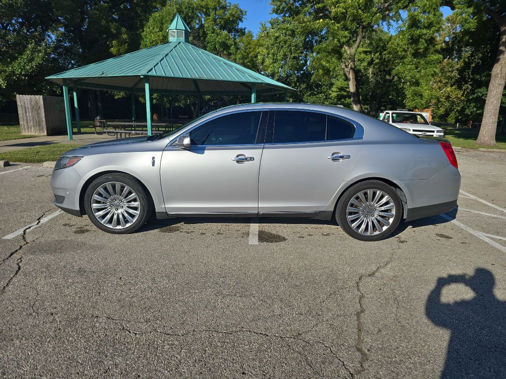 2013 Lincoln MKS Image 8