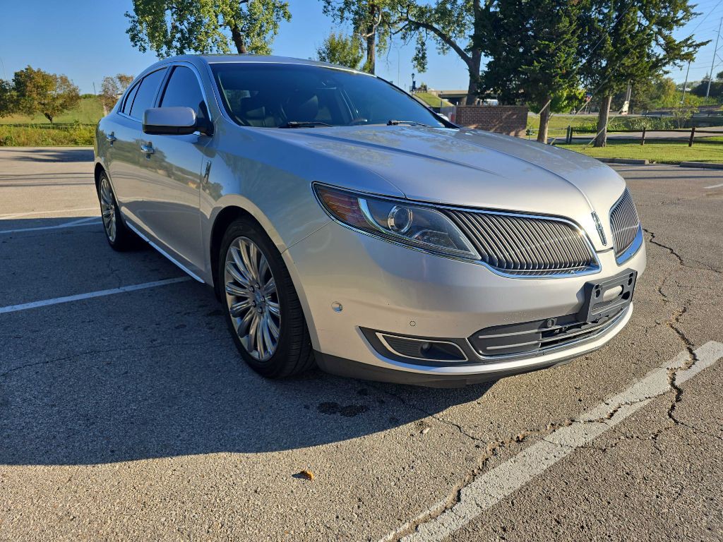 2013 Lincoln MKS Image 3