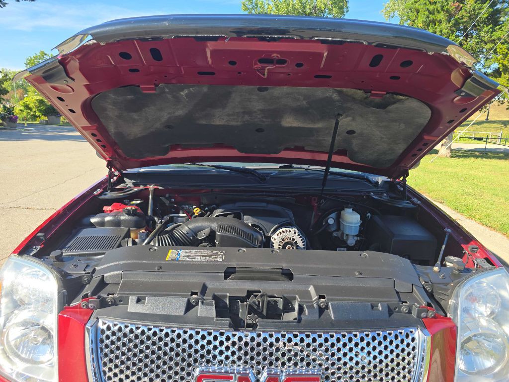 2008 GMC Yukon Image 41