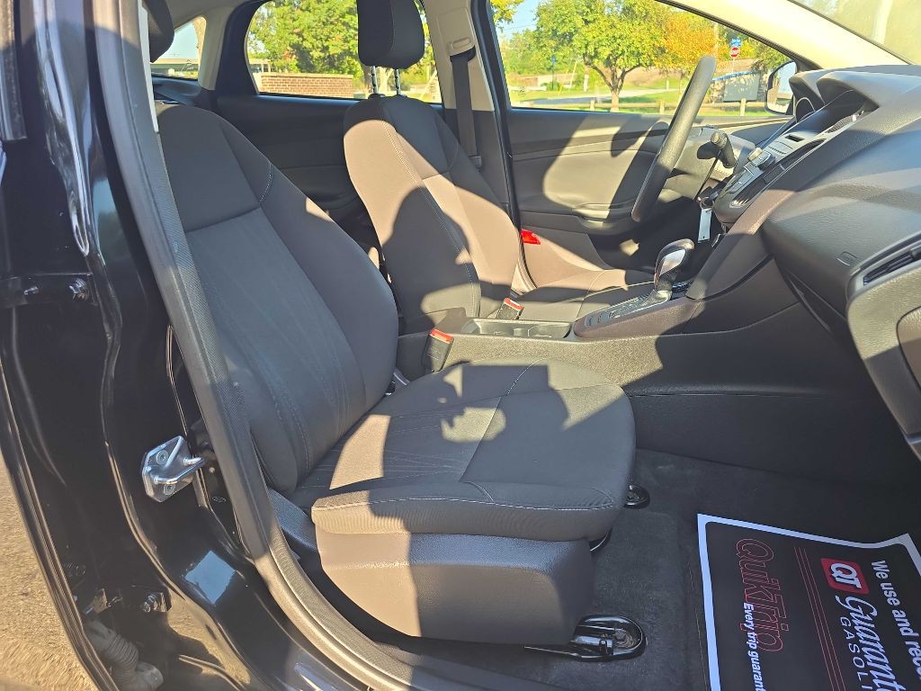 2016 Ford Focus Image 20