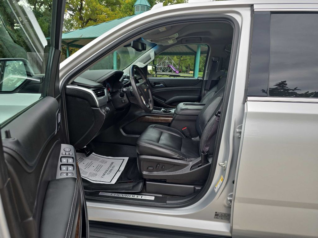 2017 Chevrolet Tahoe Image 10