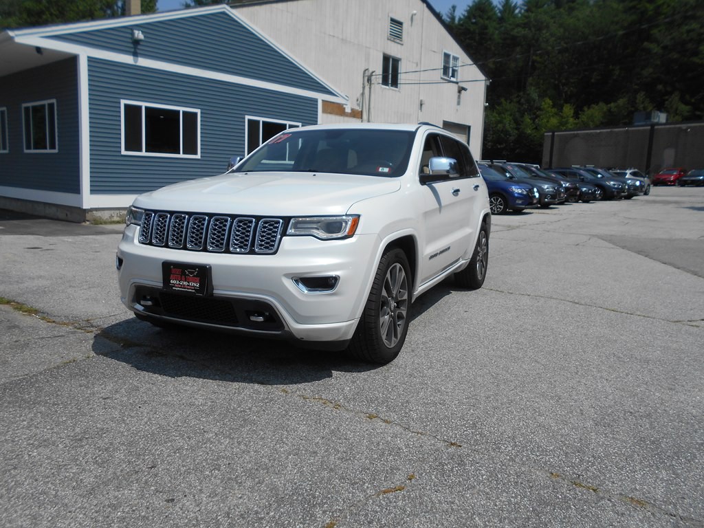 2017 Jeep Grand Cherokee Image 1