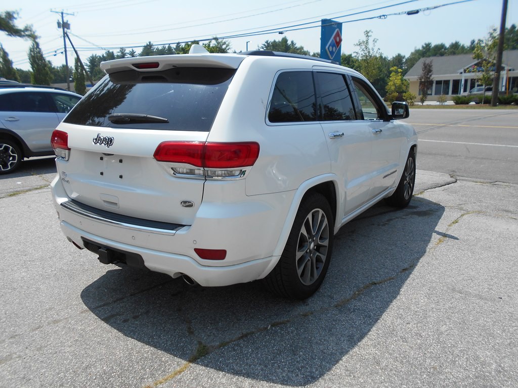 2017 Jeep Grand Cherokee Image 5