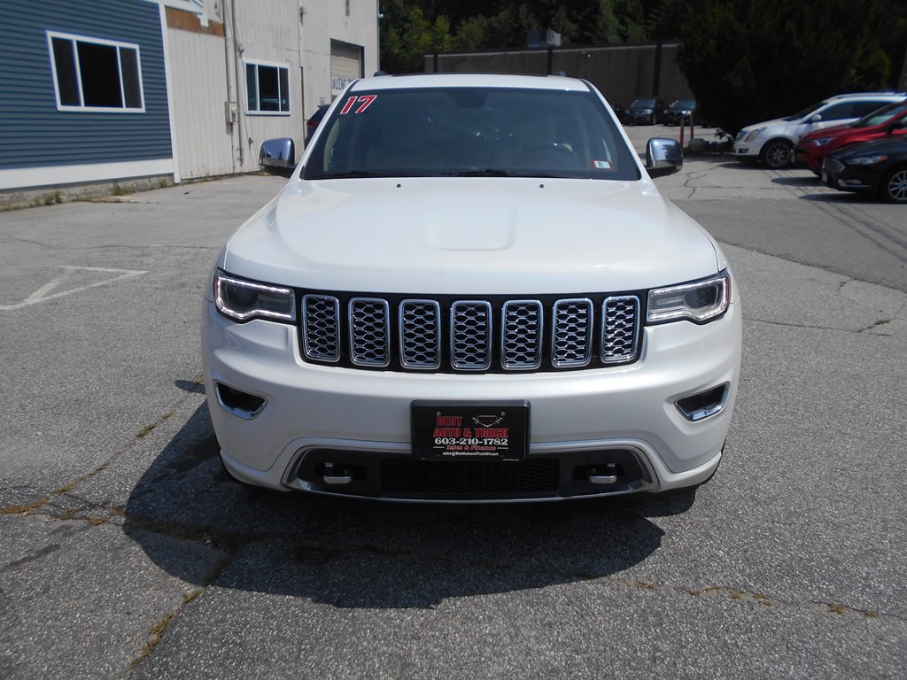 2017 Jeep Grand Cherokee Image 8