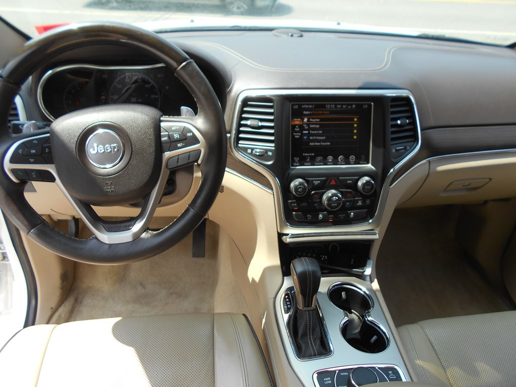 2017 Jeep Grand Cherokee Image 19
