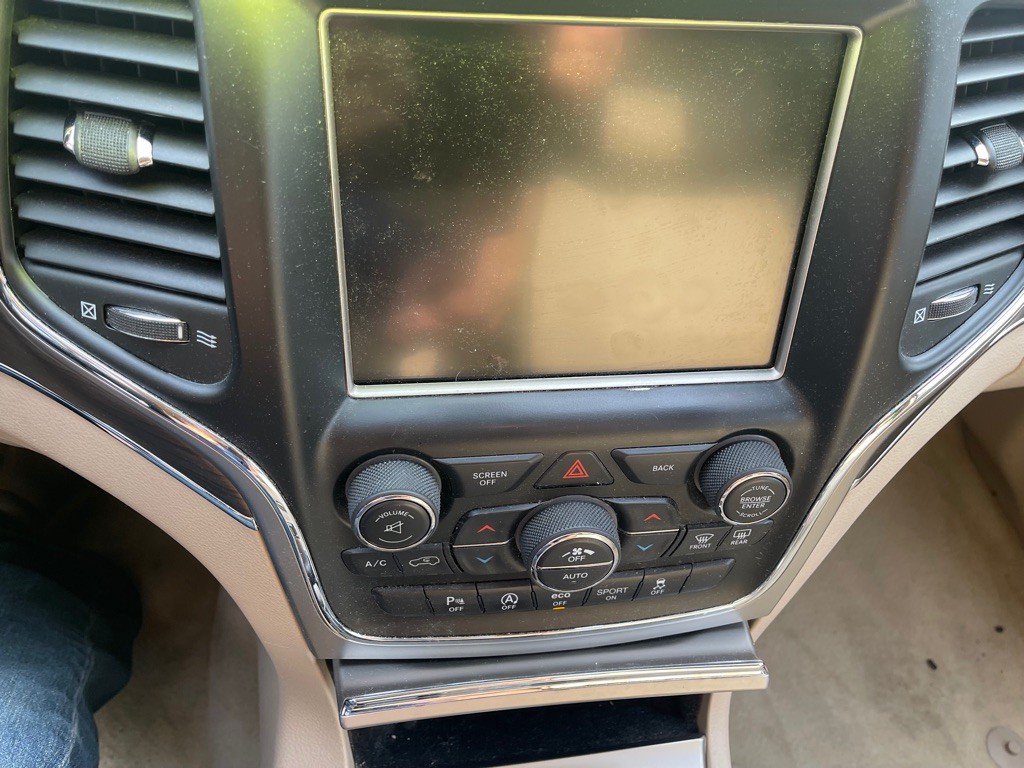 2017 Jeep Grand Cherokee Image 22