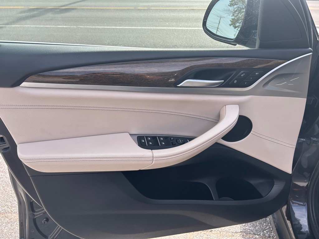 2018 BMW X3 Image 15