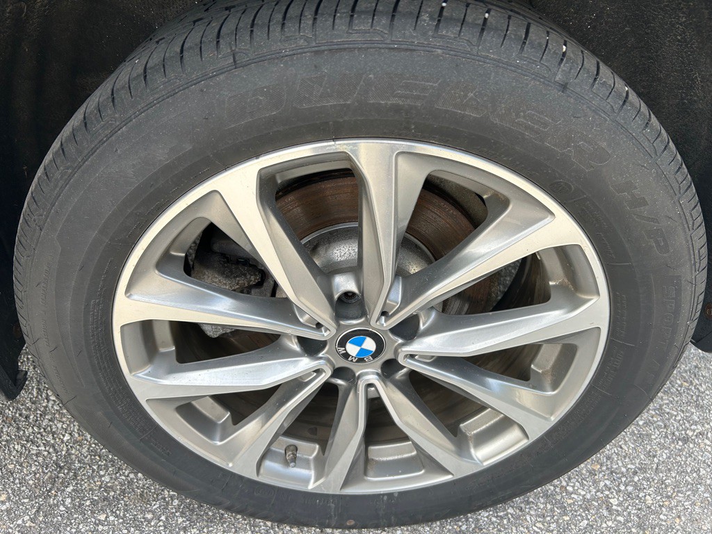 2018 BMW X3 Image 17