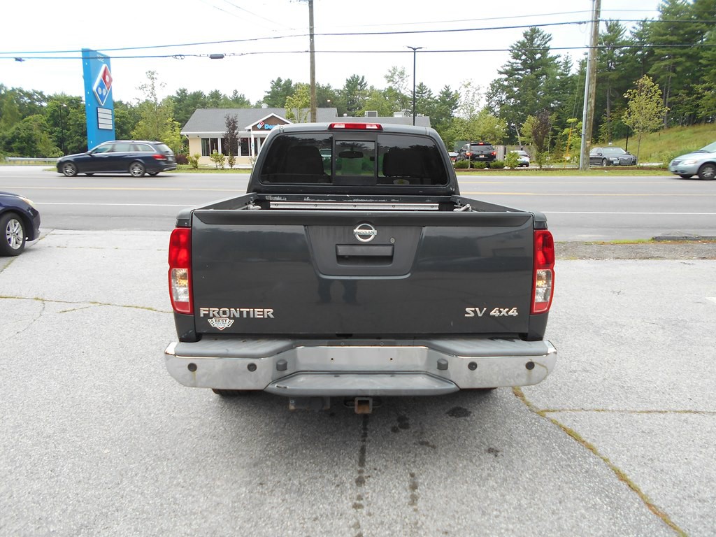 2015 Nissan Frontier Image 4