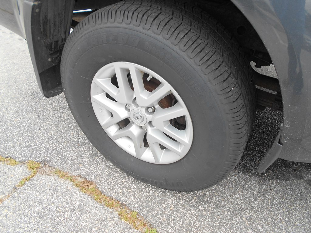 2015 Nissan Frontier Image 17