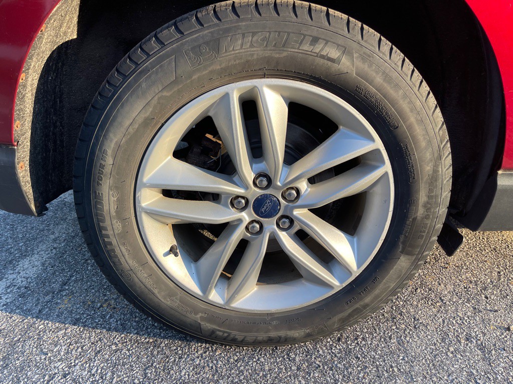 2016 Ford Edge Image 27