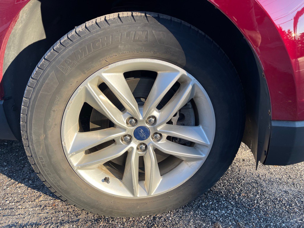 2016 Ford Edge Image 28