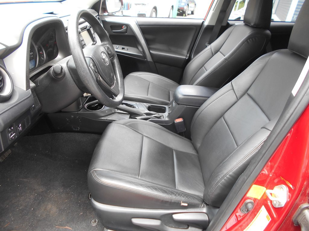 2016 Toyota Rav4 Image 9