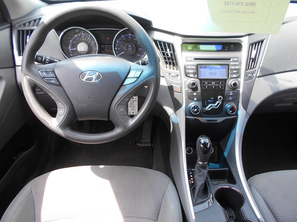 2013 Hyundai Sonata Image 11