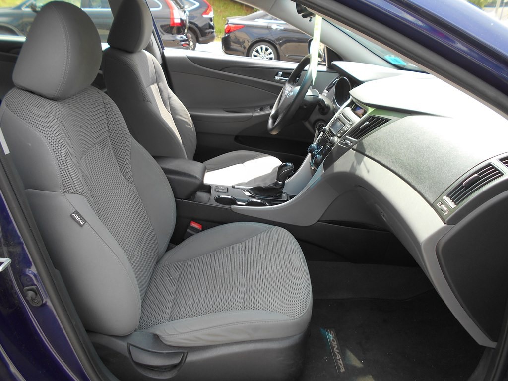 2013 Hyundai Sonata Image 12