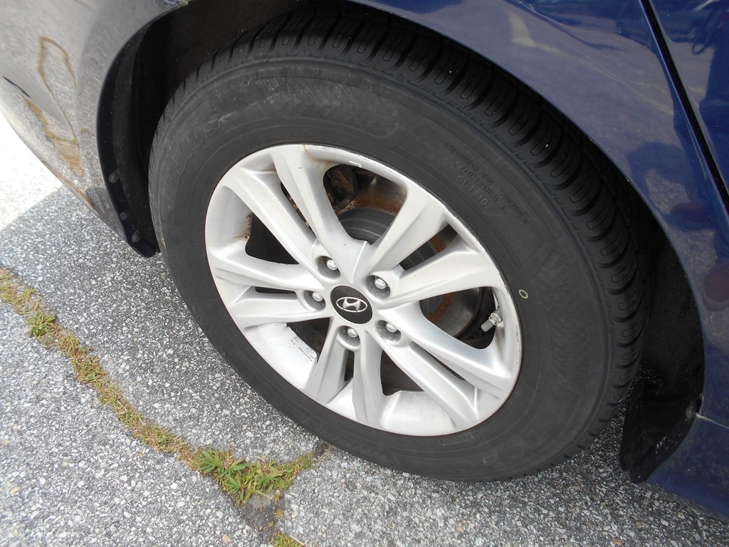 2013 Hyundai Sonata Image 16