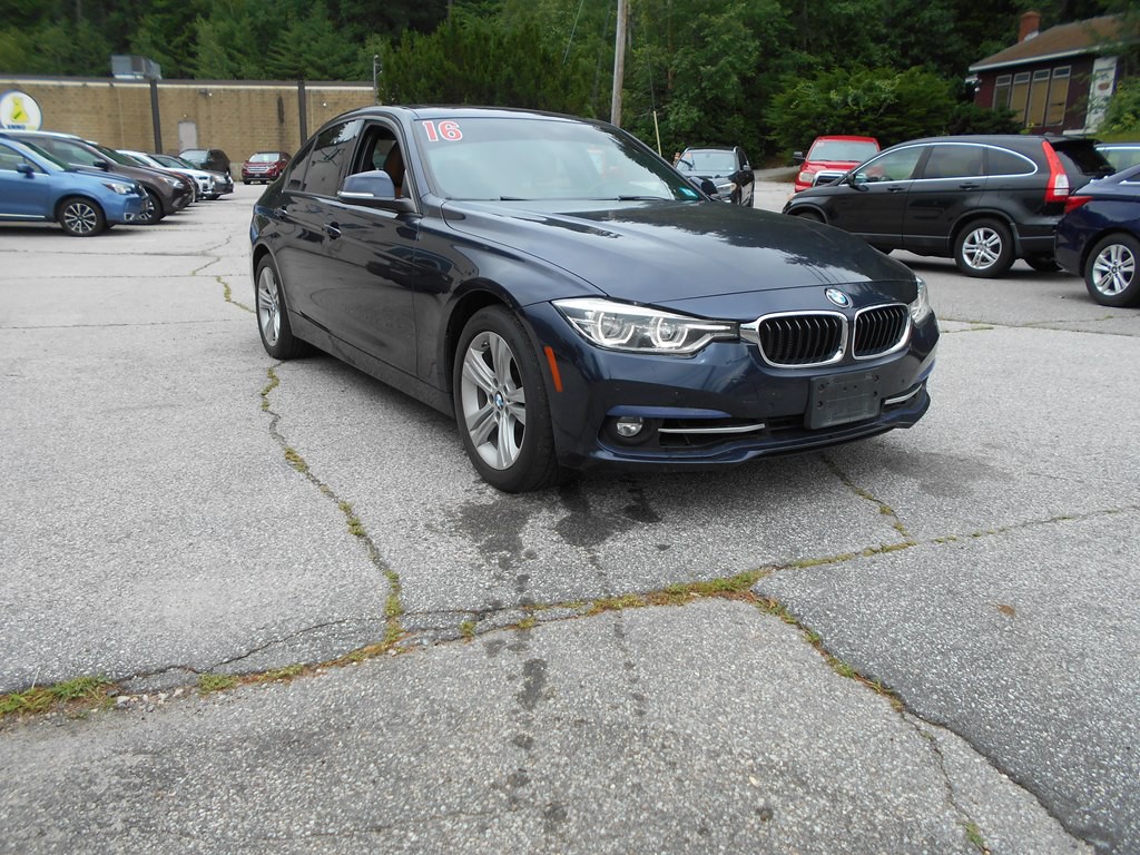 2016 BMW 3 Series Image 3