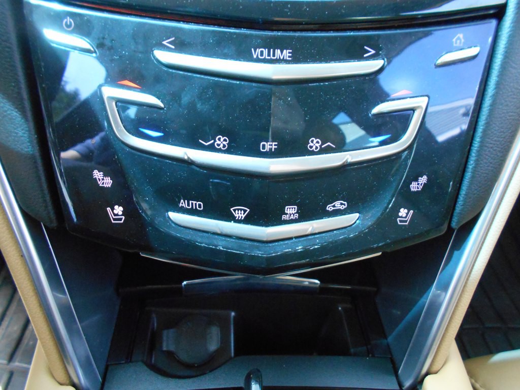 2014 Cadillac XTS Image 18