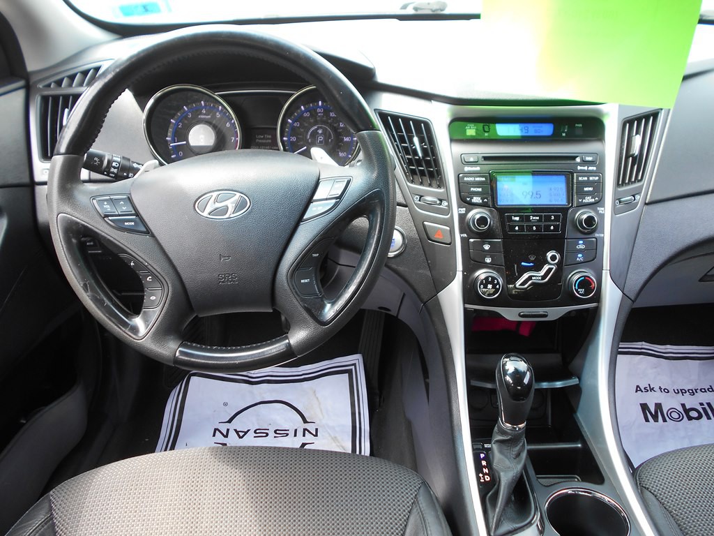 2013 Hyundai Sonata Image 11