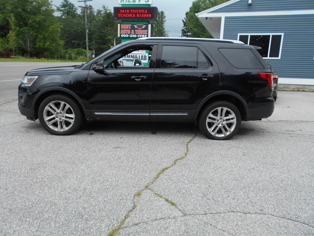 2016 Ford Explorer Image 2