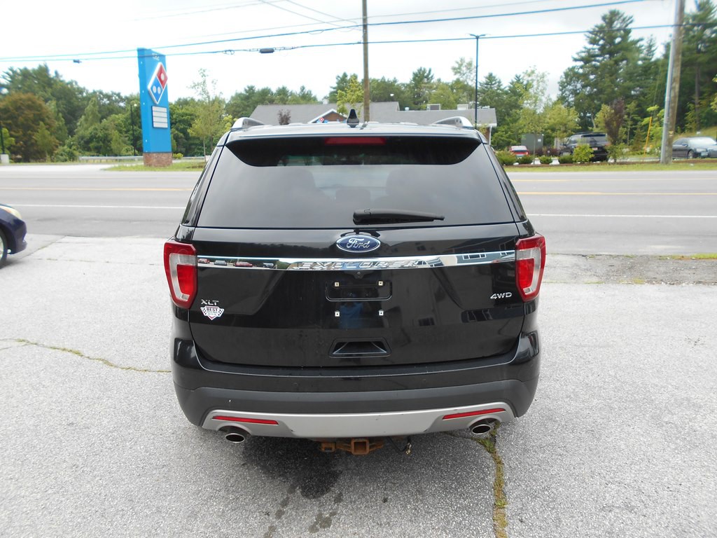 2016 Ford Explorer Image 4