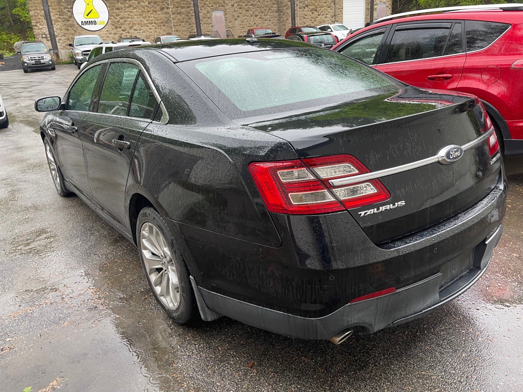 2013 Ford Taurus Image 3