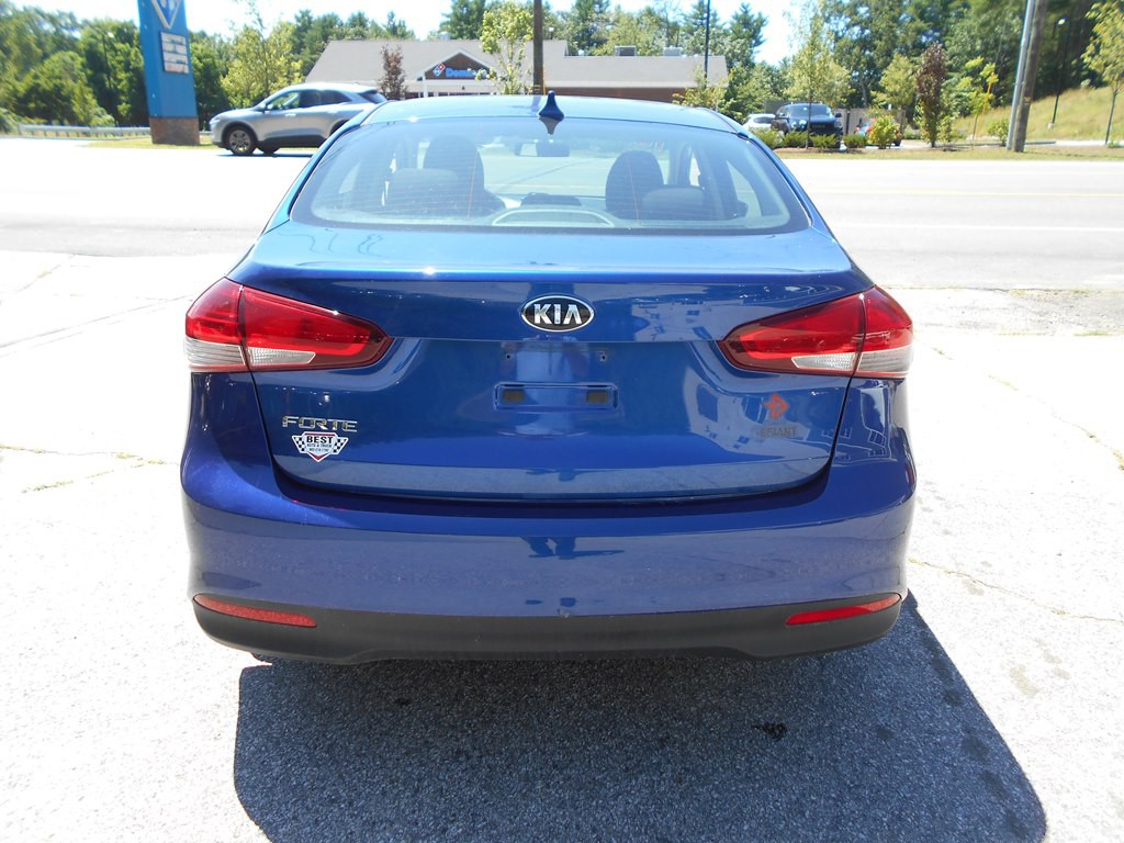 2018 Kia Forte Image 4