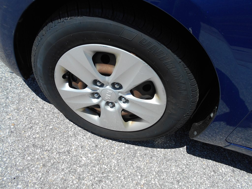 2018 Kia Forte Image 18