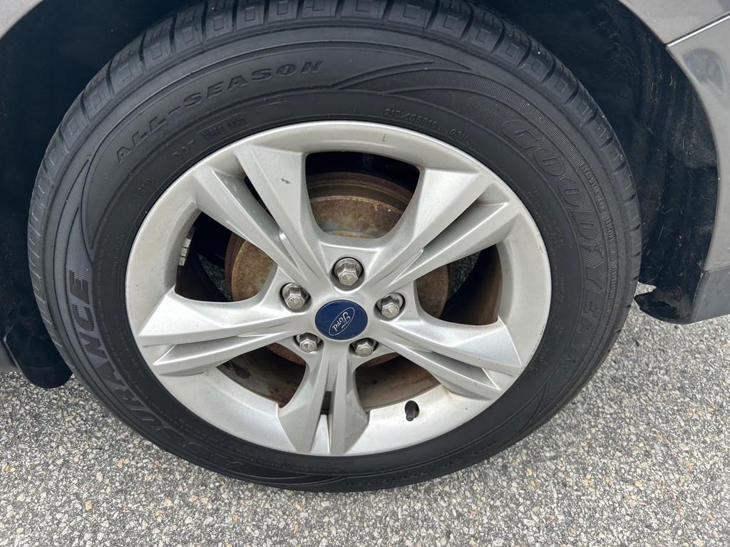 2014 Ford Focus Image 12
