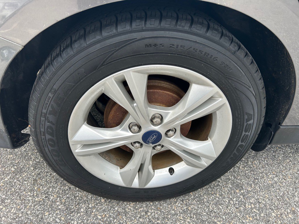 2014 Ford Focus Image 13