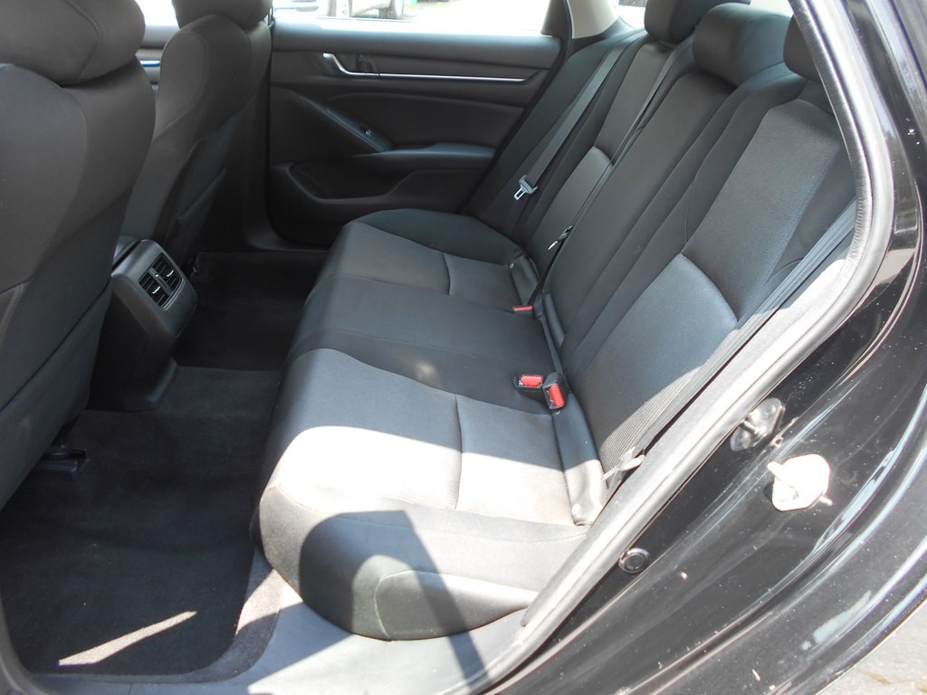2018 Honda Accord Image 10