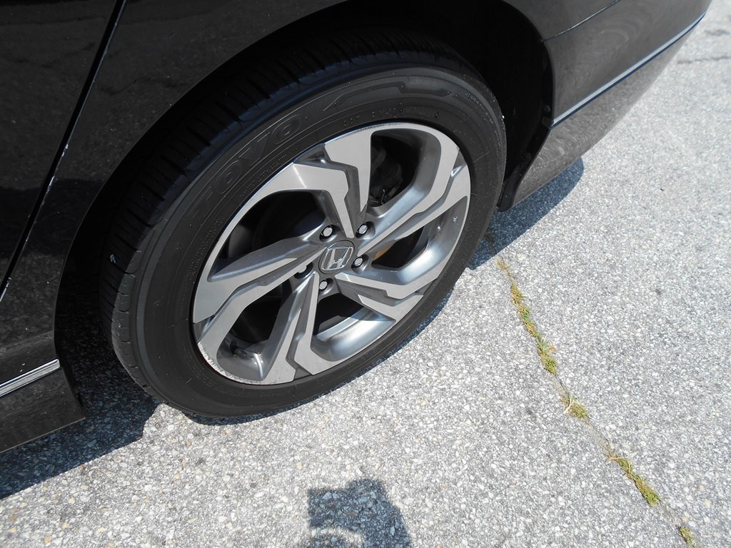2018 Honda Accord Image 19