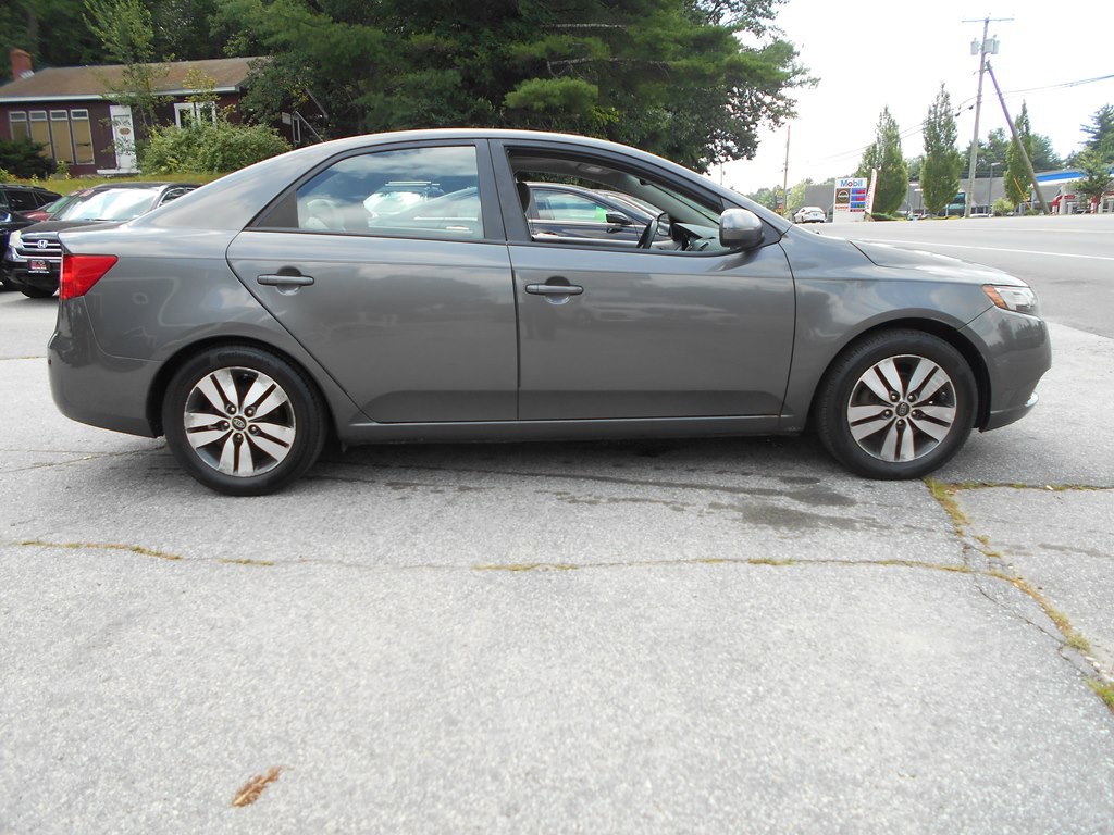 2013 Kia Forte Image 6