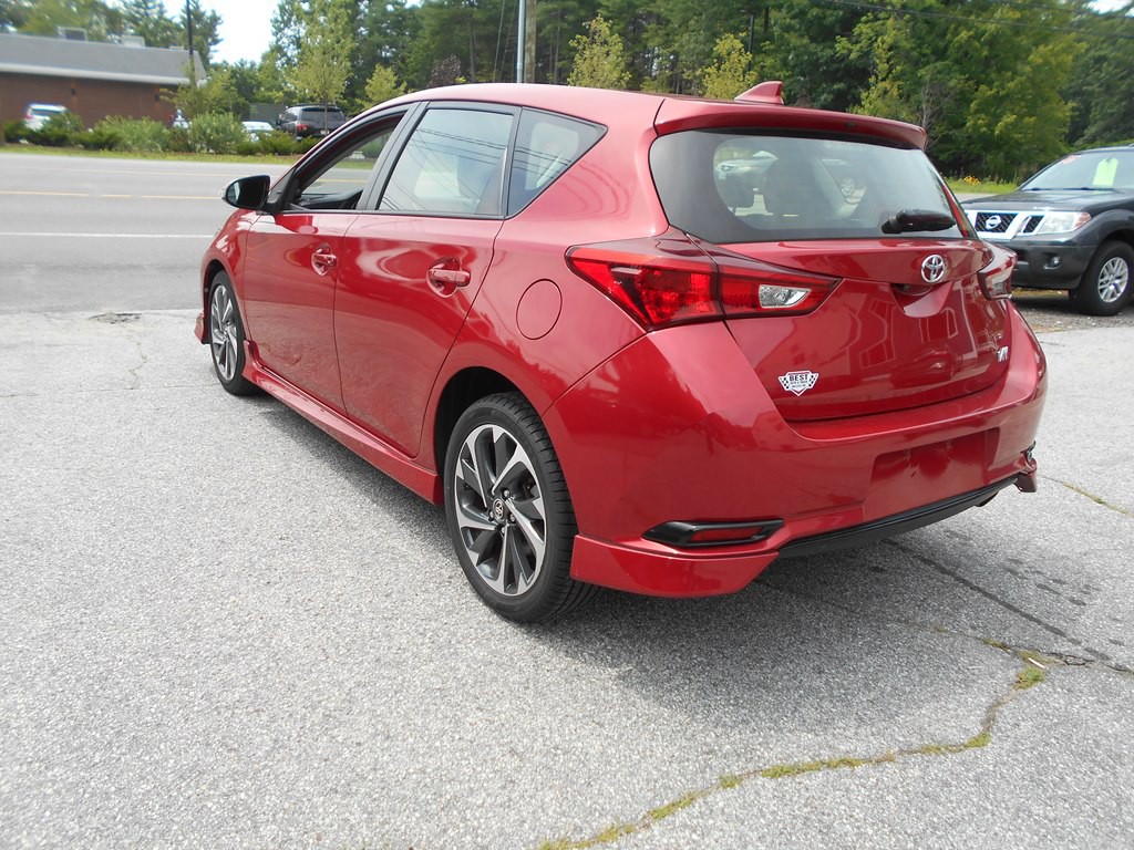 2018 Toyota Corolla Image 3