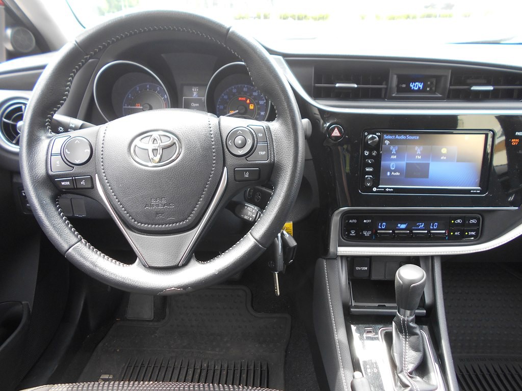 2018 Toyota Corolla Image 11