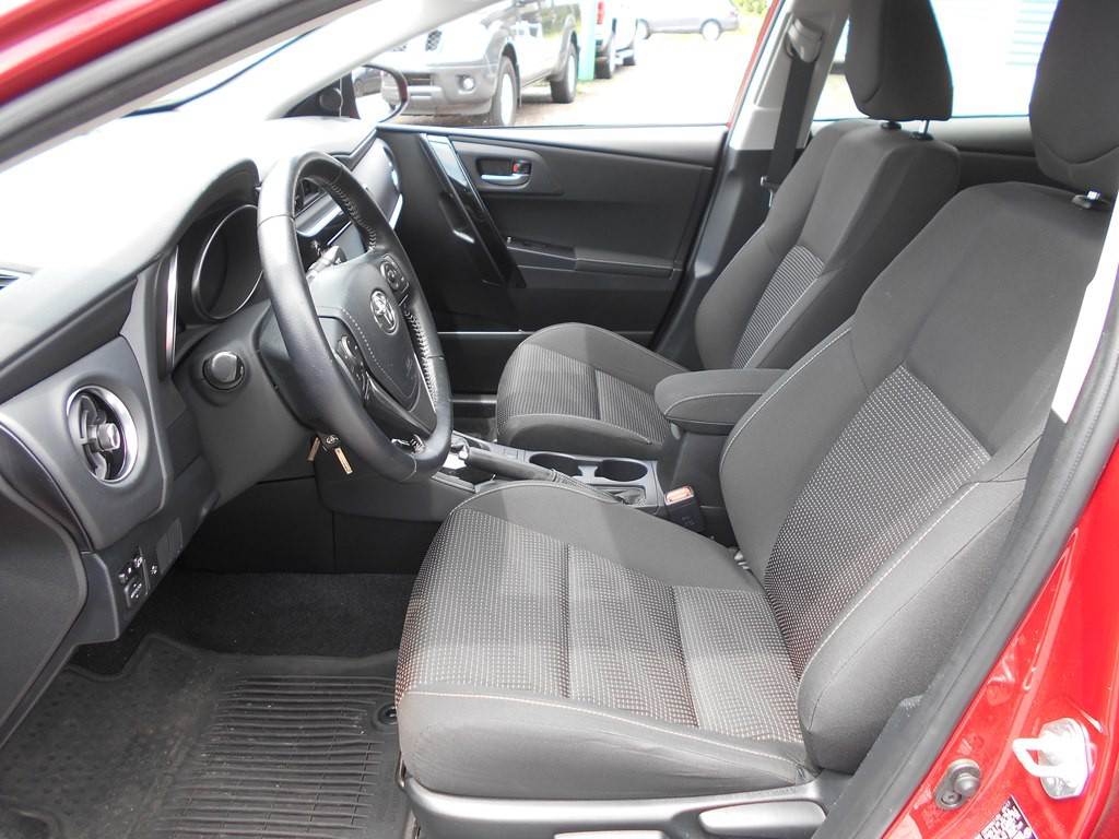 2018 Toyota Corolla Image 29