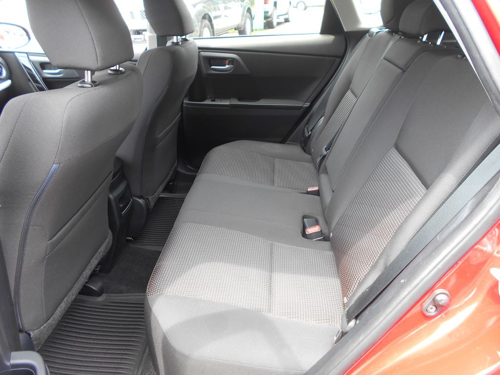 2018 Toyota Corolla Image 30