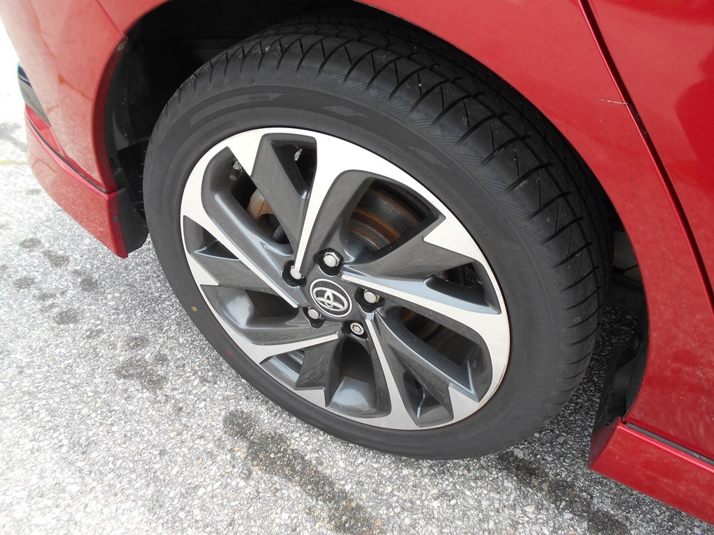 2018 Toyota Corolla Image 37