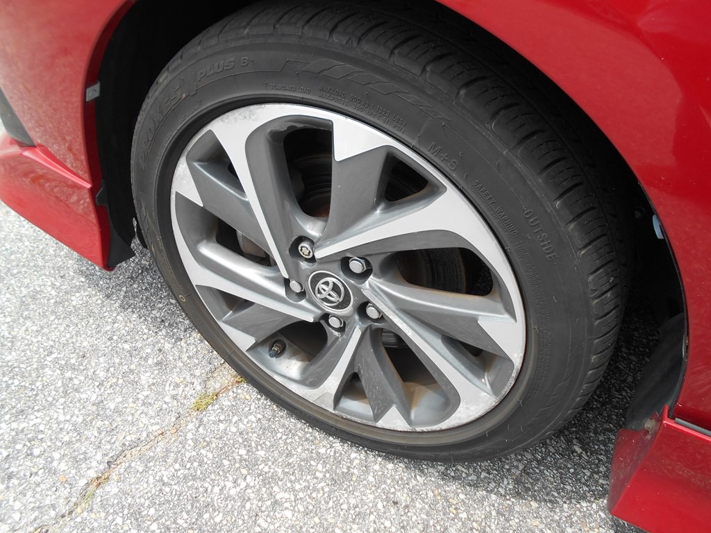 2018 Toyota Corolla Image 39