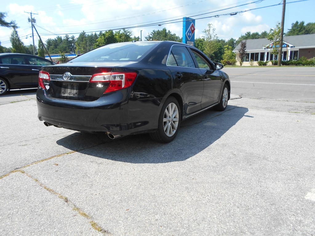 2014 Toyota Camry Image 5