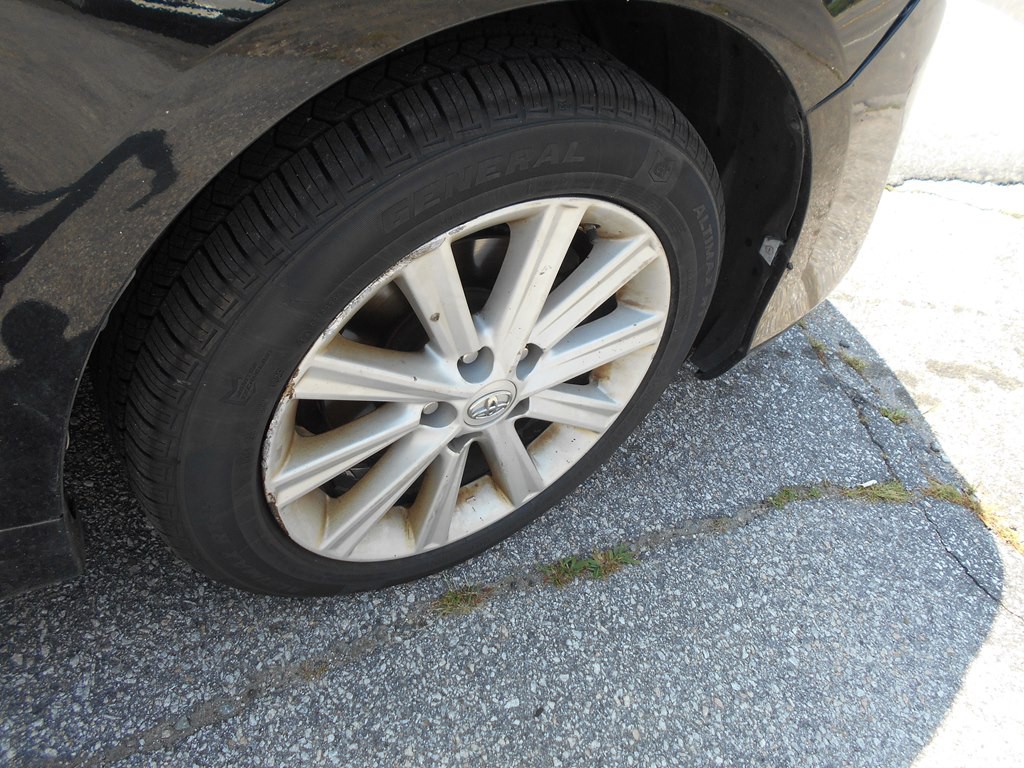 2014 Toyota Camry Image 17