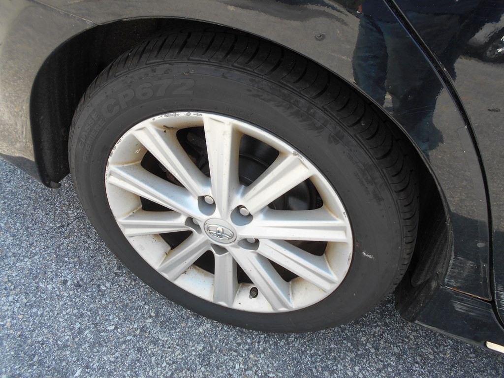 2014 Toyota Camry Image 18