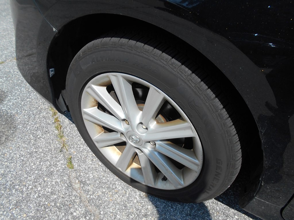 2014 Toyota Camry Image 20