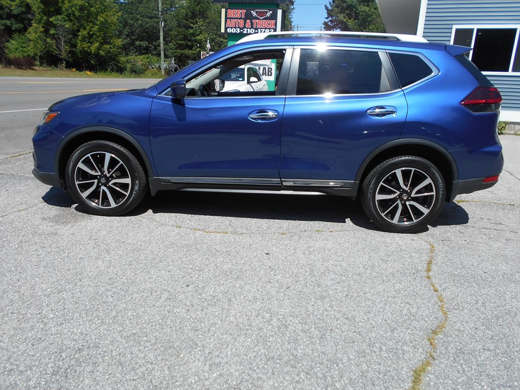 2020 Nissan Rogue Image 2