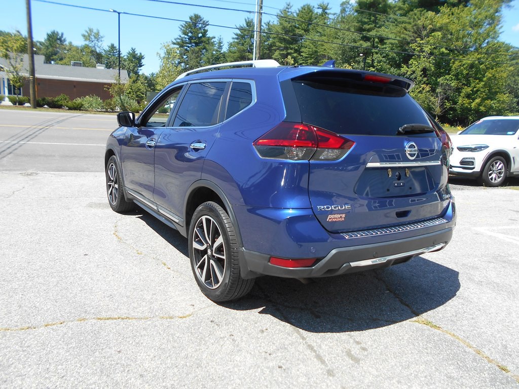 2020 Nissan Rogue Image 3