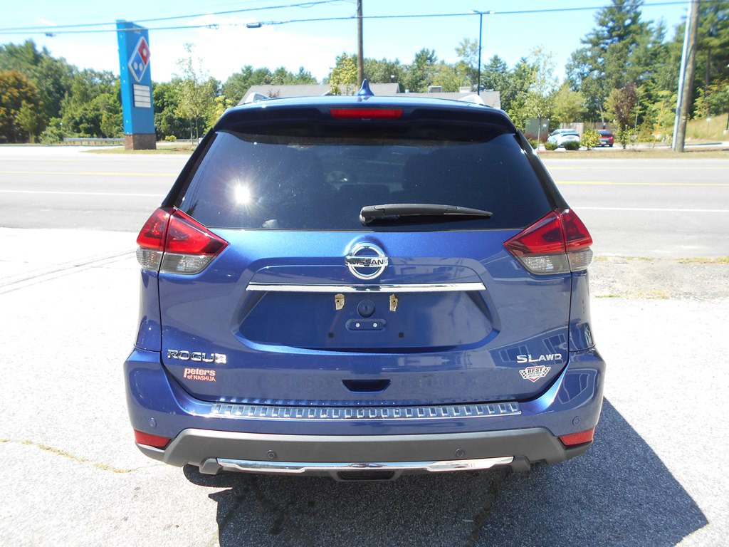 2020 Nissan Rogue Image 4