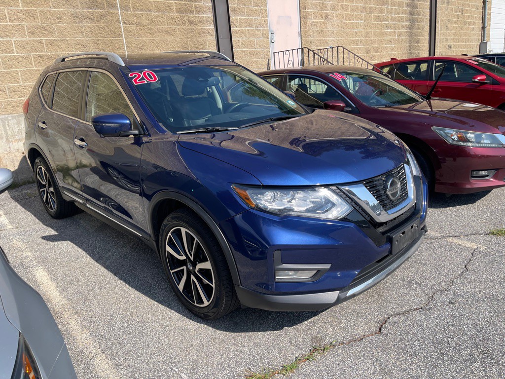 2020 Nissan Rogue Image 18
