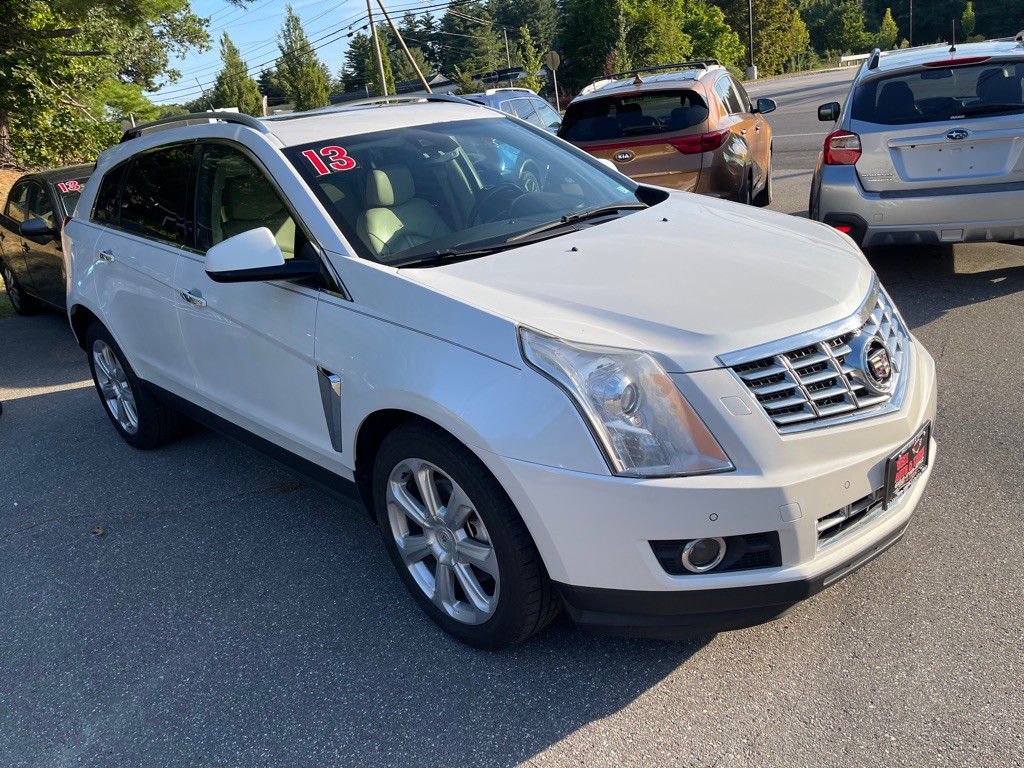 2013 Cadillac SRX Image 2