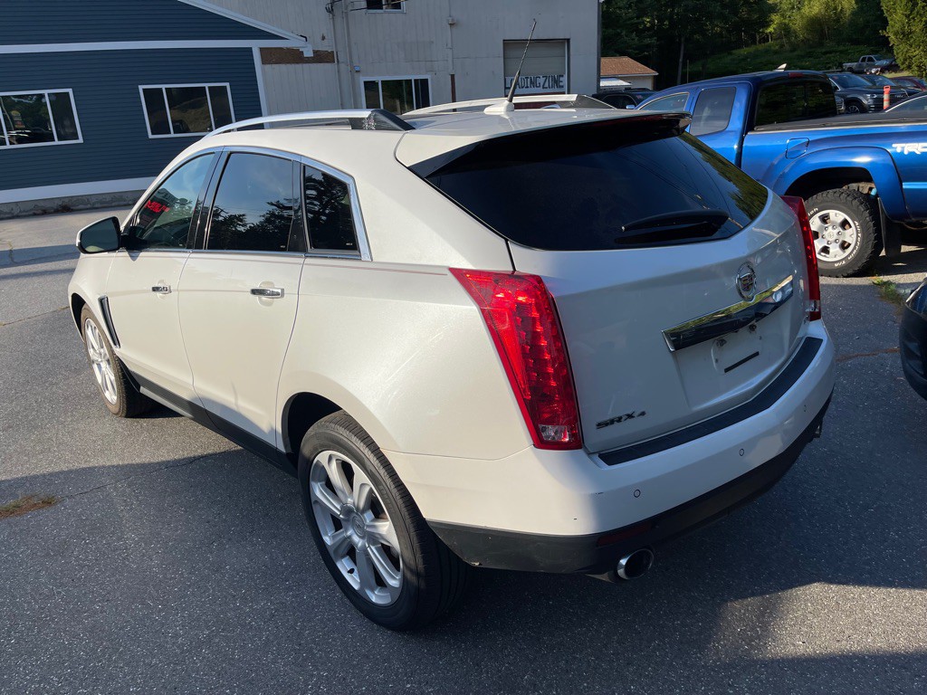 2013 Cadillac SRX Image 4