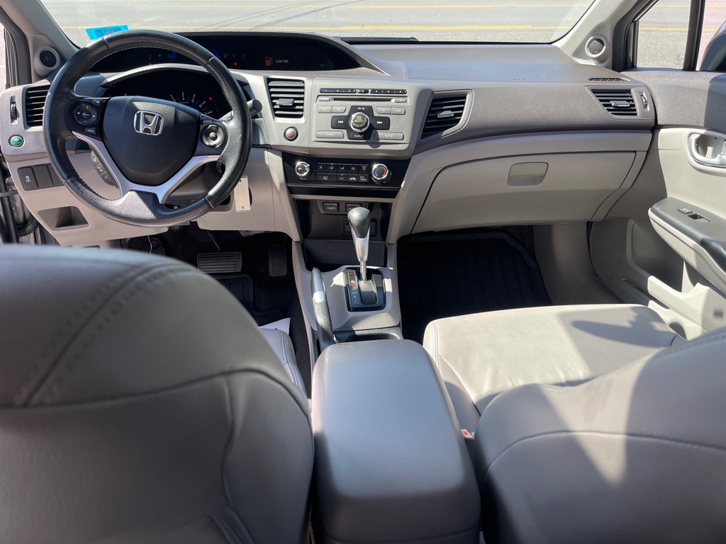 2012 Honda Civic Image 22
